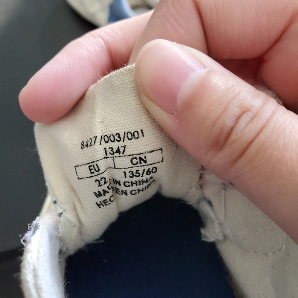 Disney Zara Baby Shoes Size 6 - Picture 2 of 5